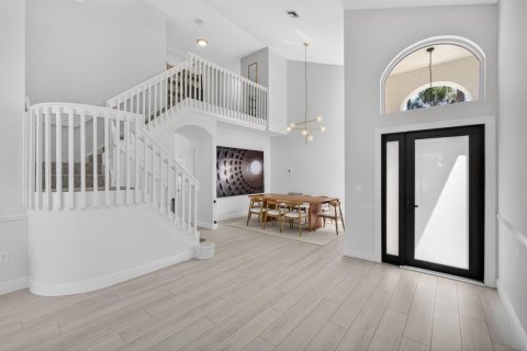 Villa ou maison à West Palm Beach, Floride 5 chambres, 300.17 m2 № 2087427