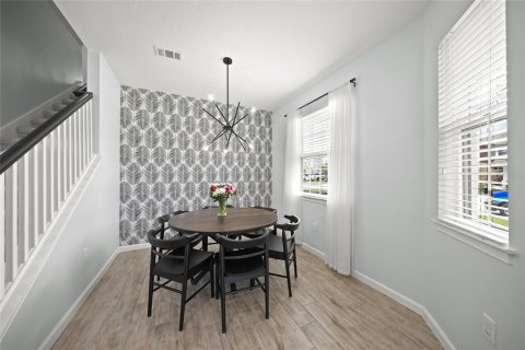 Townhouse in HARMONY AT LAKEWOOD RANCH in Bradenton, Florida 3 bedrooms, 161.56 sq.m. № 1843839 - photo 8