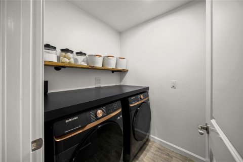 Townhouse in HARMONY AT LAKEWOOD RANCH in Bradenton, Florida 3 bedrooms, 161.56 sq.m. № 1843839 - photo 22