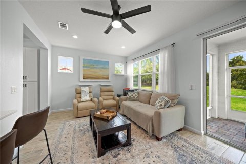 Townhouse in HARMONY AT LAKEWOOD RANCH in Bradenton, Florida 3 bedrooms, 161.56 sq.m. № 1843839 - photo 12