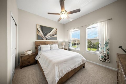 Townhouse in HARMONY AT LAKEWOOD RANCH in Bradenton, Florida 3 bedrooms, 161.56 sq.m. № 1843839 - photo 19