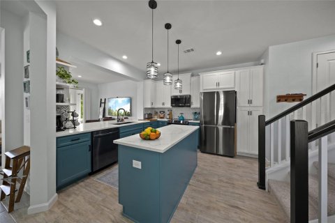 Townhouse in HARMONY AT LAKEWOOD RANCH in Bradenton, Florida 3 bedrooms, 161.56 sq.m. № 1843839 - photo 4