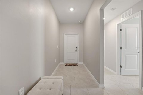 Villa ou maison à vendre à Rotonda, Floride: 4 chambres, 180.32 m2 № 2124889 - photo 3