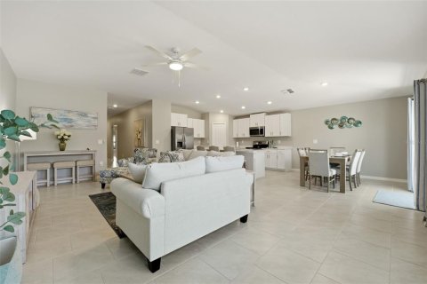 Villa ou maison à vendre à Rotonda, Floride: 4 chambres, 180.32 m2 № 2124889 - photo 8