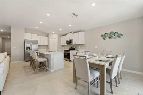 Villa ou maison à vendre à Rotonda, Floride: 4 chambres, 180.32 m2 № 2124889 - photo 9