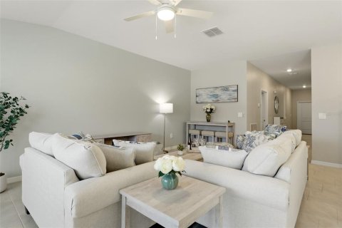 Villa ou maison à vendre à Rotonda, Floride: 4 chambres, 180.32 m2 № 2124889 - photo 7