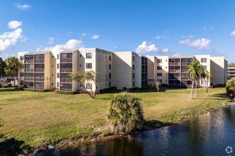 Condo à Lauderhill, Floride, 2 chambres  № 2025349