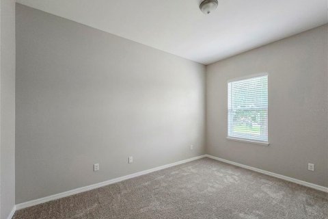 Villa ou maison à louer à Fruitland Park, Floride: 4 chambres, 164.99 m2 № 2167235 - photo 15