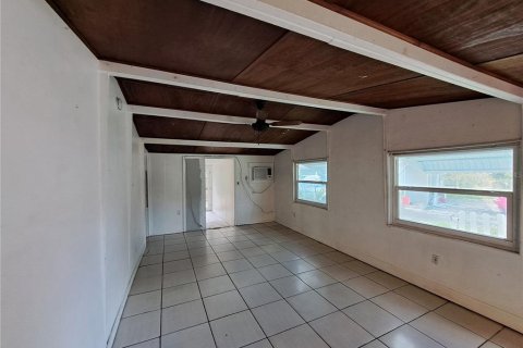 Villa ou maison à vendre à South Pasadena, Floride: 2 chambres, 73.58 m2 № 1906211 - photo 8