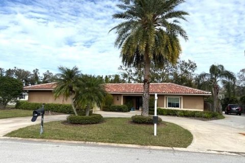 House in Clearwater, Florida 4 bedrooms, 211.72 sq.m. № 1910286 - photo 4