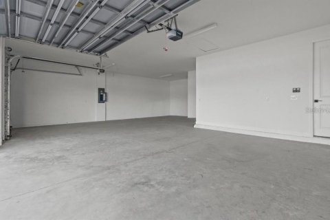 Casa en venta en Orlando, Florida, 4 dormitorios, 262.36 m2 № 2406815 - foto 22