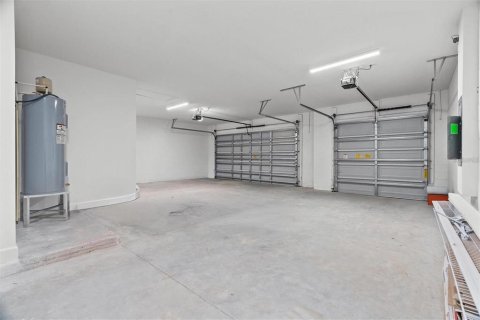 Casa en venta en Orlando, Florida, 4 dormitorios, 262.36 m2 № 2406815 - foto 23