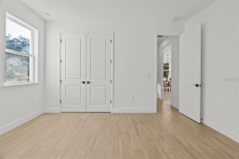 Casa en venta en Orlando, Florida, 4 dormitorios, 262.36 m2 № 2406815 - foto 16