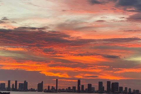 Copropriété à vendre à Miami Beach, Floride: 2 chambres, 114.27 m2 № 1921314 - photo 26