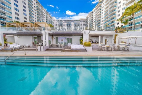 Copropriété à vendre à Miami Beach, Floride: 2 chambres, 114.27 m2 № 1921314 - photo 29