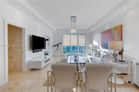 Copropriété à vendre à Miami Beach, Floride: 2 chambres, 114.27 m2 № 1921314 - photo 5