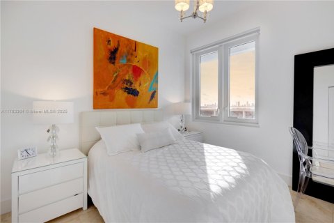 Copropriété à vendre à Miami Beach, Floride: 2 chambres, 114.27 m2 № 1921314 - photo 14