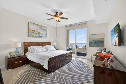 Condo in Riviera Beach, Florida, 3 bedrooms  № 2249615 - photo 22