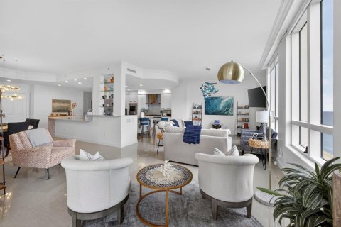 Condo in Riviera Beach, Florida, 3 bedrooms  № 2249615 - photo 10