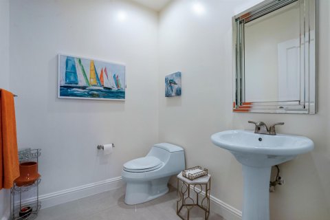Condo in Riviera Beach, Florida, 3 bedrooms  № 2249615 - photo 25