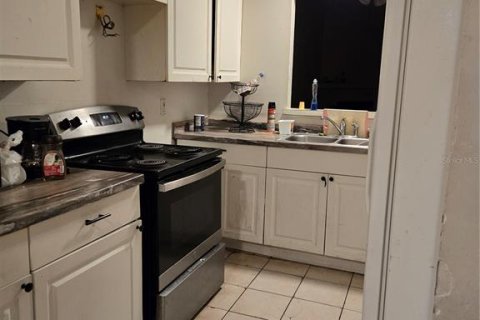 Duplex à vendre à Apopka, Floride: 3 chambres, 110.27 m2 № 2102262 - photo 2