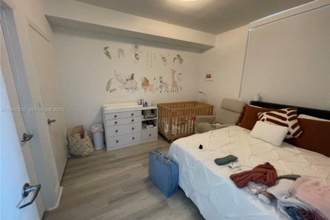 Copropriété à louer à Miami, Floride: 2 chambres, 100.24 m2 № 1975295 - photo 19