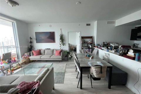 Снять в аренду кондоминиум в Майами, Флорида 2 спальни, 100.24м2, № 1975295 - фото 25