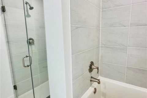 Condo in Merrit Island, Florida, 3 bedrooms  № 1286172 - photo 12