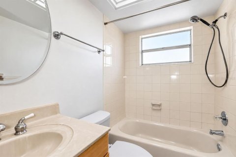 Villa ou maison à vendre à Dunedin, Floride: 3 chambres, 165.64 m2 № 2414048 - photo 20