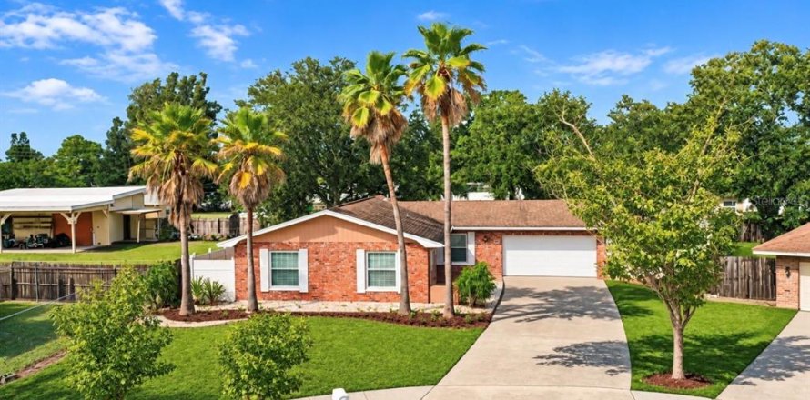 Villa ou maison à Dunedin, Floride 3 chambres, 165.64 m2 № 2414048