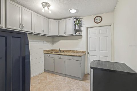 Villa ou maison à vendre à Kissimmee, Floride: 6 chambres, 269.88 m2 № 1571489 - photo 24