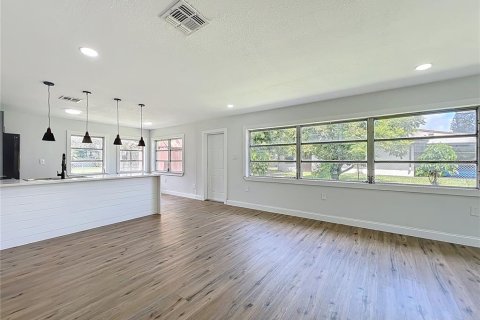 Villa ou maison à vendre à Melbourne, Floride: 3 chambres, 145.58 m2 № 1902212 - photo 8