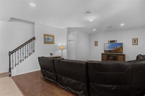 House in Ocoee, Florida 4 bedrooms, 291.34 sq.m. № 1871054 - photo 17