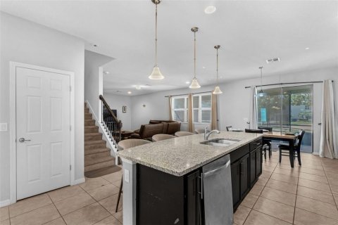 House in Ocoee, Florida 4 bedrooms, 291.34 sq.m. № 1871054 - photo 4