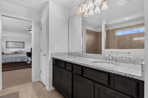 Casa en venta en Ocoee, Florida, 4 dormitorios, 291.34 m2 № 1871054 - foto 30