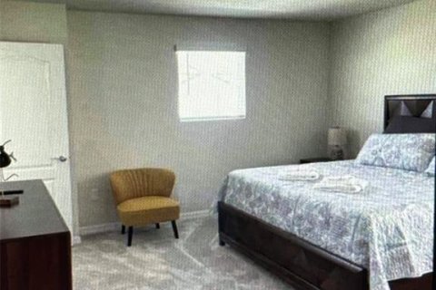 Villa ou maison à louer à Davenport, Floride: 6 chambres, 295.06 m2 № 2329020 - photo 5