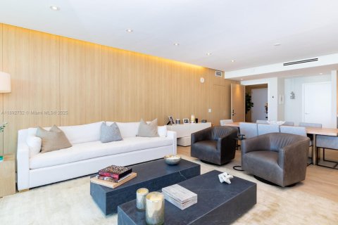 Copropriété à louer à Key Biscayne, Floride: 2 chambres, 169.36 m2 № 1946668 - photo 9