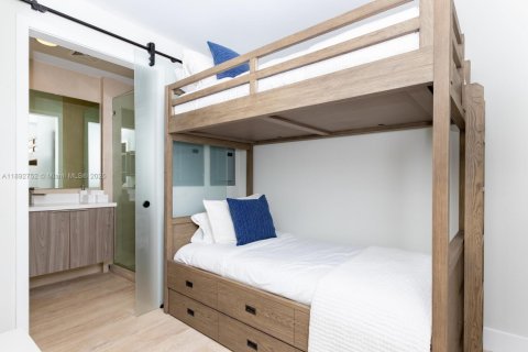 Copropriété à louer à Key Biscayne, Floride: 2 chambres, 169.36 m2 № 1946668 - photo 18