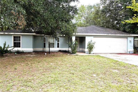 House in Ocala, Florida 3 bedrooms, 142.23 sq.m. № 1844519 - photo 1