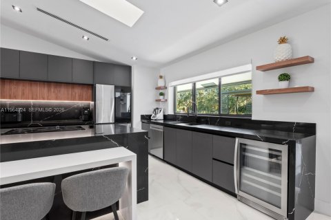 House in Southwest Ranches, Florida 4 bedrooms, 222.13 sq.m. № 2026393 - photo 18