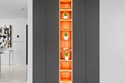 House in Southwest Ranches, Florida 4 bedrooms, 222.13 sq.m. № 2026393 - photo 22