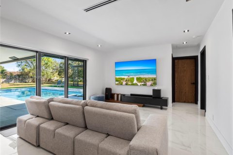 House in Southwest Ranches, Florida 4 bedrooms, 222.13 sq.m. № 2026393 - photo 27