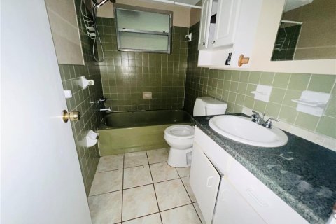 Villa ou maison à vendre à Port Richey, Floride: 3 chambres, 155.52 m2 № 2425763 - photo 12