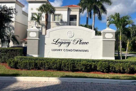 Condominio en alquiler en Palm Beach Gardens, Florida, 1 dormitorio, 75.72 m2 № 1956771 - foto 1