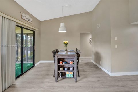 Condominio en venta en Plantation, Florida, 2 dormitorios, 96.06 m2 № 1945644 - foto 19