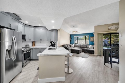 Condominio en venta en Plantation, Florida, 2 dormitorios, 96.06 m2 № 1945644 - foto 6