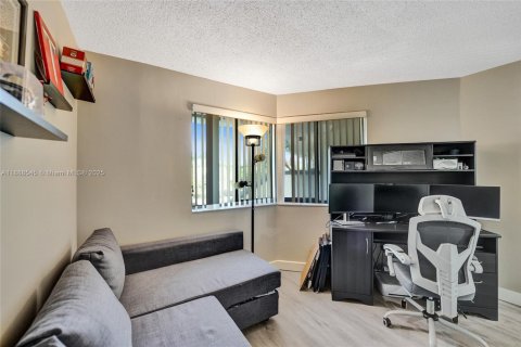 Condominio en venta en Plantation, Florida, 2 dormitorios, 96.06 m2 № 1945644 - foto 30