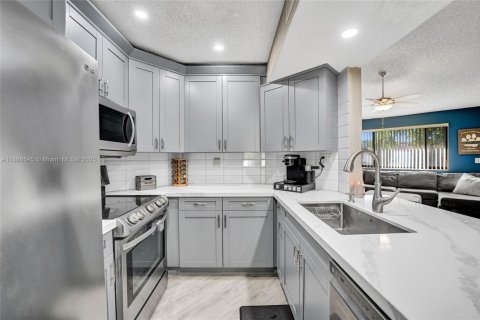 Condominio en venta en Plantation, Florida, 2 dormitorios, 96.06 m2 № 1945644 - foto 7