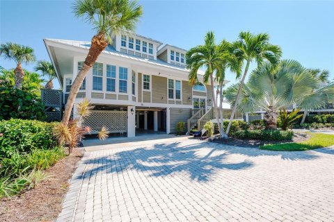 Villa ou maison à vendre à Boca Grande, Floride: 3 chambres, 270.72 m2 № 2419637 - photo 4