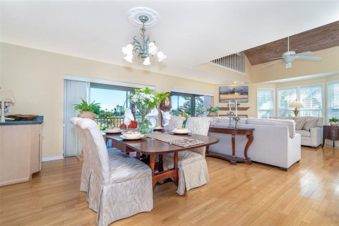 Villa ou maison à vendre à Boca Grande, Floride: 3 chambres, 270.72 m2 № 2419637 - photo 13
